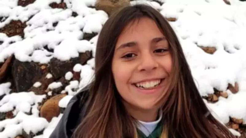 Depremde Kaybolan Kızın Acı Gerçeği: 3 Yıl Sonra Mezarı Bulundu