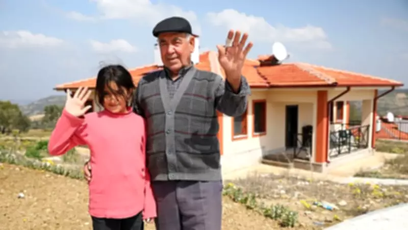 Depremzede Aileler Yeni Köy Evlerinde İlk Bayram Sevincini Yaşıyor