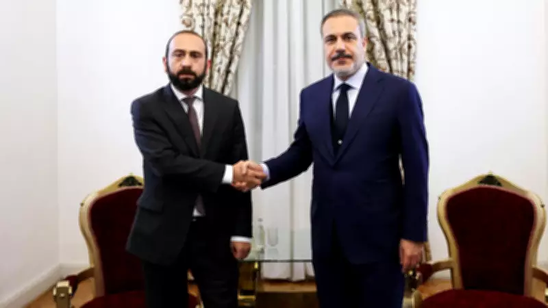Dışişleri Bakanı Fidan, Ermenistanlı Mevkidaşı Mirzoyan ile Telefonda Görüştü