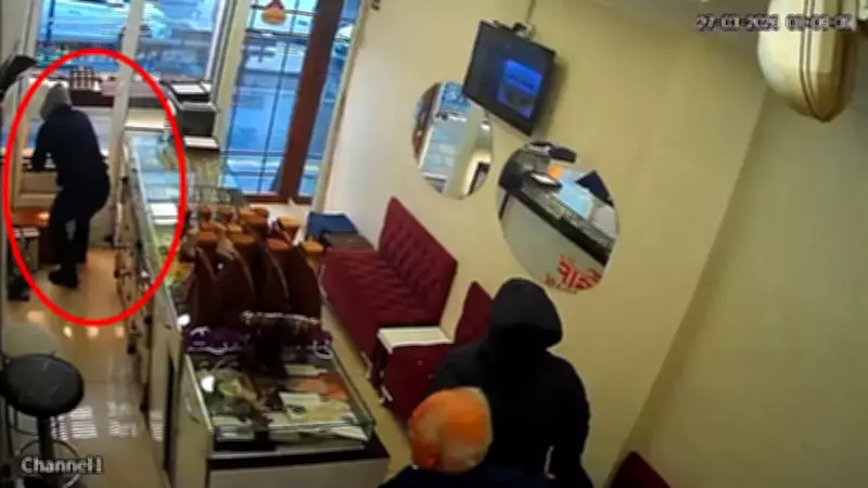 Diyarbakır'da Kuyumcu Soygunu: Maskeli 2 Kişi 1 Kilo Altınla Kayıplara Karıştı