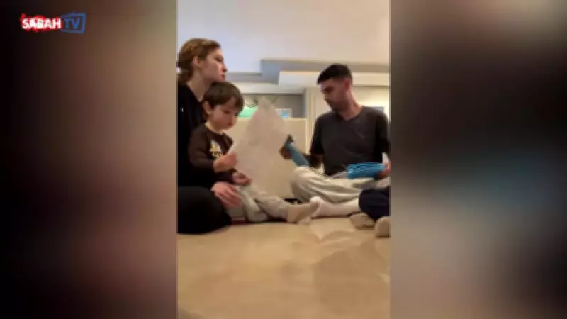 İdo Tatlıses ve Yasemin Şefkatli İkiz Oğullarıyla Oyun Oynadı