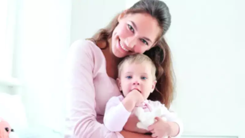 Doğum ve Babalık İzinlerinde Devrim Gibi Değişiklik: Süreler Uzuyor, Ödenekler Artıyor