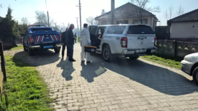 Düzce'de Sobadan Kovaya Konulan Odun Faciası: 1 Ölü, 3 Yaralı