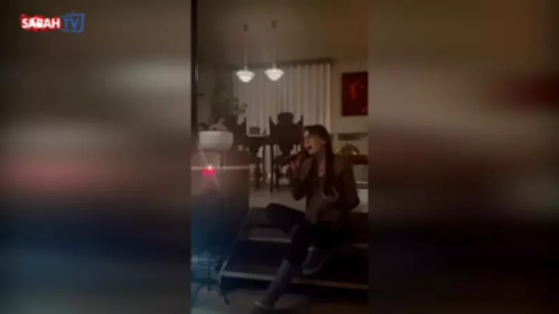 Ebru Şahin Sosyal Medyada Mini Konser Verdi, Gizli Yeteneğiyle Şaşırttı