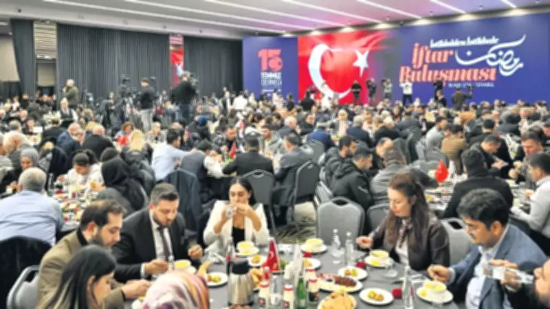Şehit Aileleri ve Gaziler İstanbul'da İftar Programında Buluştu