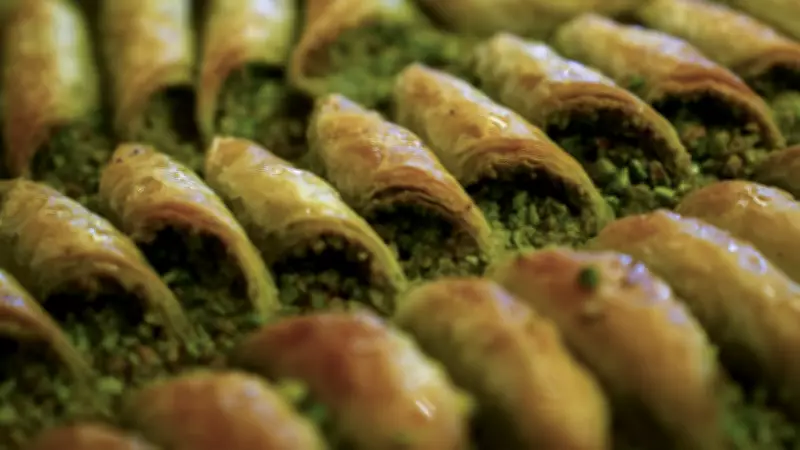 Şekerin Vücuda Verdiği 6 Kritik Zarar: Bayramda Tatlı Tüketirken Dikkat!