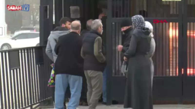 Çekmeköy'de Öğrencisi Tarafından Bıçaklanan Öğretmenin Cenazesi Ailesine Teslim Edildi