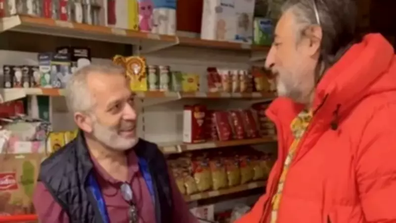 Çelik, Eleştirilere Rağmen İyilik Hareketini Sürdürüyor