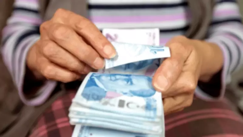 Emekli, Dul ve Yetimlere Çifte Bayram Müjdesi: İkramiye ve Maaş Ödeme Takvimi Açıklandı