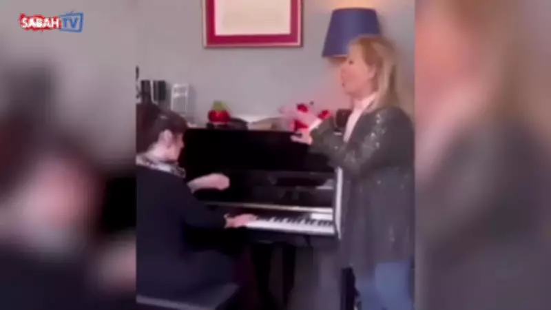 Emel Sayın, Şan Hocasıyla Prova Anlarını Paylaştı: 'Bir Emel Sayın Kolay Yetişmiyor'