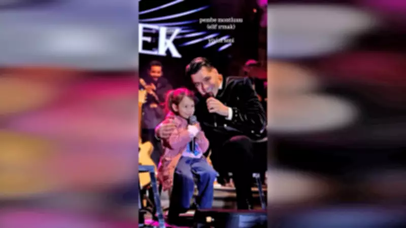 Emir Can İğrek, Sahneye Çıkan Minik Hayranıyla Birlikte Şarkı Söyledi