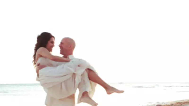 Emma Heming'den Bruce Willis'e Duygusal Aşk İlanı: 17 Yıllık Evlilik ve Demans Mücadelesi