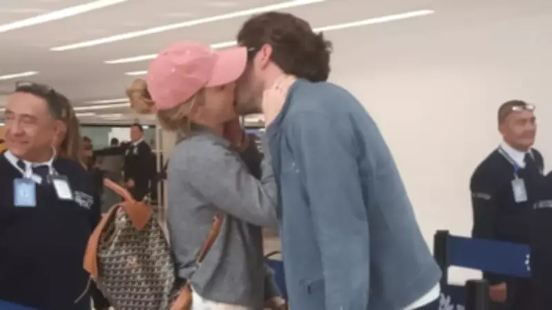 Emma Watson Yeni Aşkını Buldu: Meksikalı İş İnsanıyla Öpüşürken Görüntülendi