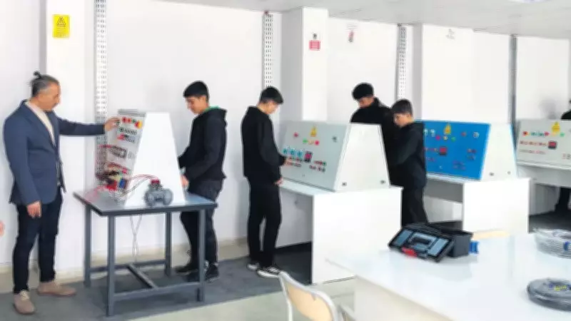 Erzurum'da Gençlerin İyilik Hareketi: Bir Işık da Sen Yak Projesi