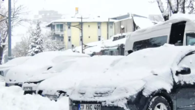 Erzurum'da Kar Yağışı Hayatı Olumsuz Etkiliyor