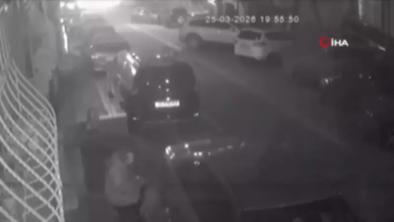 Esenyurt'ta Sokak Ortasında Silahlı Çatışma: Güvenlik Kamerasına Yansıdı