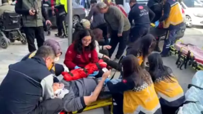 Eskişehir'de Kırmızı Işıkta Meydana Gelen Kazada 5 Kişi Yaralandı