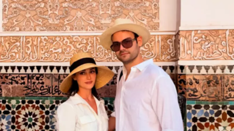 Esra Bilgiç ve Faruk Sabancı'dan Bayram Selfiesi: Yılın Aşkı Sosyal Medyayı Salladı