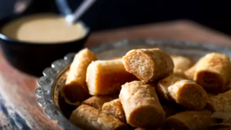 Ev Yapımı Tahinli Kuru Baklava Tarifi: Çıtır Çıtır Lezzet