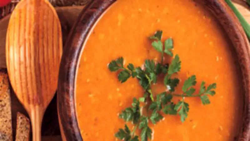 Evde Pratik Tarhana Çorbası Tarifi: Malzemeler ve Püf Noktaları