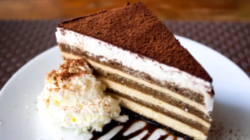 Evde Tiramisu Nasıl Yapılır? Doğal ve Kolay Tarif İle Adım Adım Anlatım
