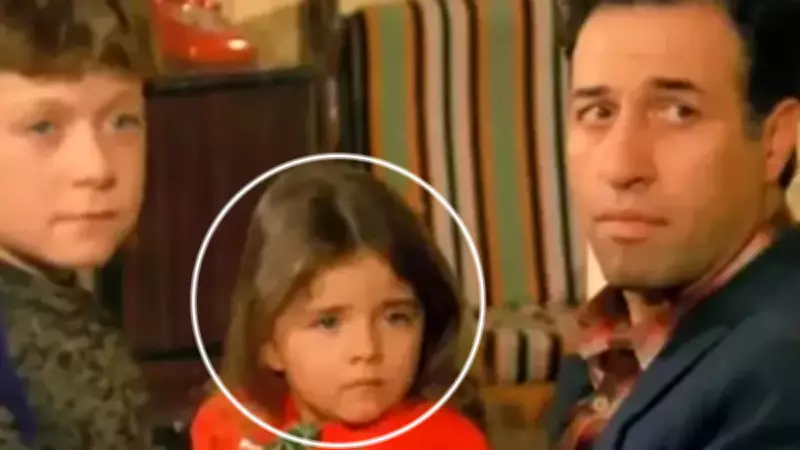 Ezo Sunal'ın Büyüleyici Dönüşümü: Şendul Şaban'ın Minik Yıldızı Artık Büyüdü