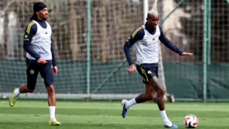 Fenerbahçe, Beşiktaş Derbisi İçin Hazırlıklarını Sürdürüyor