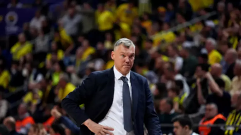 Fenerbahçe Beko'dan Kritik Açıklama: Jasikevicius ve Bacot Dubai'de Mahsur