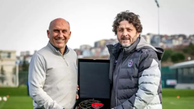 Fenerbahçe, Bursaspor ve Fatih Tekke'ye Fair Play Ödülleri Verildi