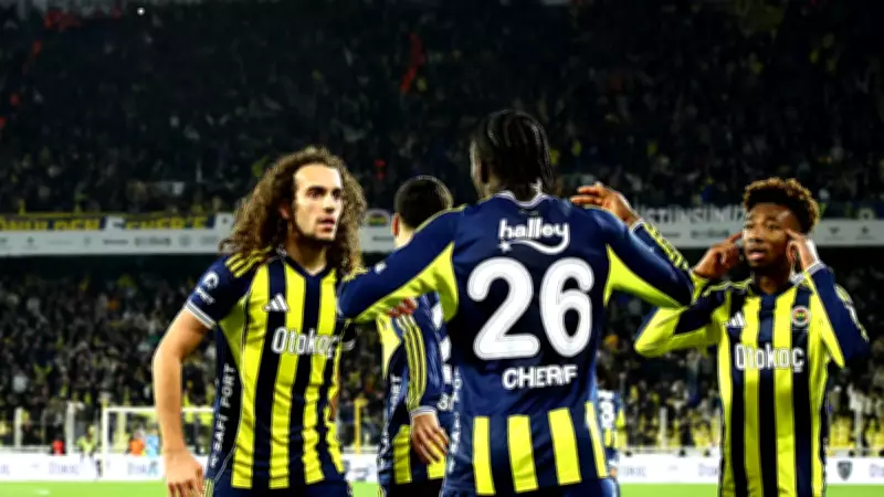 Fenerbahçe, Fatih Karagümrük Karşısında Zirve Yolunda!