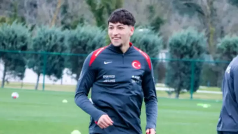 Fenerbahçe, Galatasaray'ın Peşinde Olduğu Genç Yıldız İçin Harekete Geçti