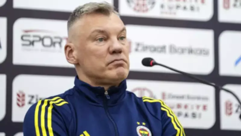 Fenerbahçe Koçu Jasikevicius Dubai'de Mahsur Kaldı, Tahliye Planı Devrede