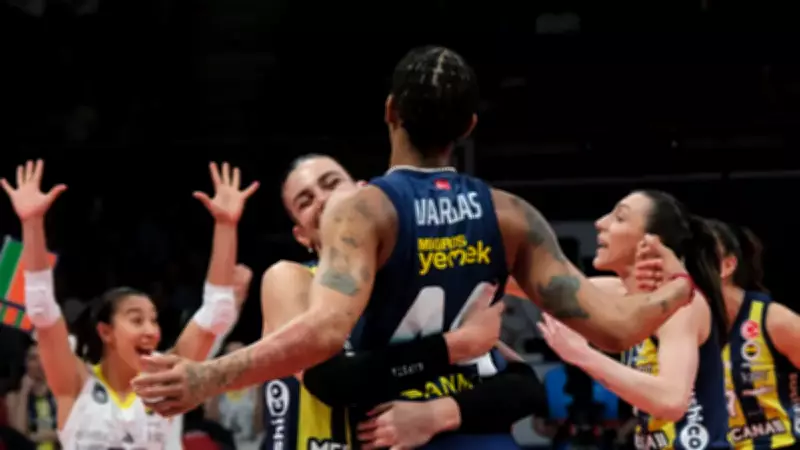 Fenerbahçe Medicana, Zeren Spor'u 3-0 Yenerek Seride Öne Geçti