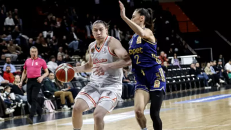 Fenerbahçe Opet Kadın Basketbol Takımı, Halkbank Süper Ligi'nde Finalde!
