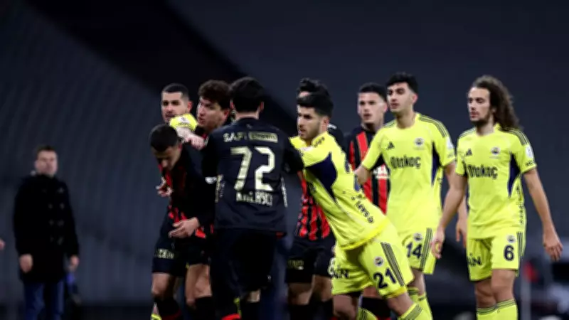 Fenerbahçe'de 17 Hafta Sonra Gol Atamama Krizi ve Karagümrük Yenilgisi