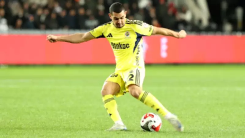 Fenerbahçe'de Sakatlık Şoku: Levent Mercan'ın Sol Bacak Arka Adalesinde Kısmi Yırtık Tespit Edildi