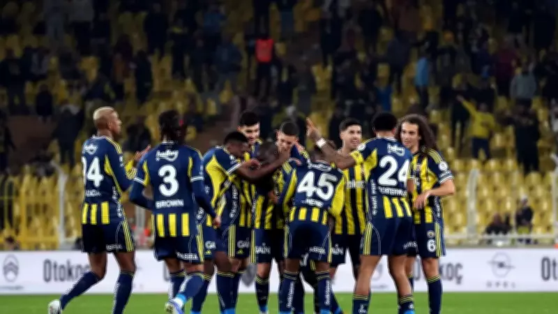 Fenerbahçe'de Sürpriz Veda! 3 Yıllık İsim Takımdan Ayrılıyor