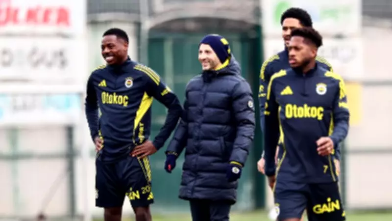 Fenerbahçe'de Tedesco'dan Kritik İzin! Beşiktaş Derbisi Öncesi Takım 3 Gün Dinlenecek