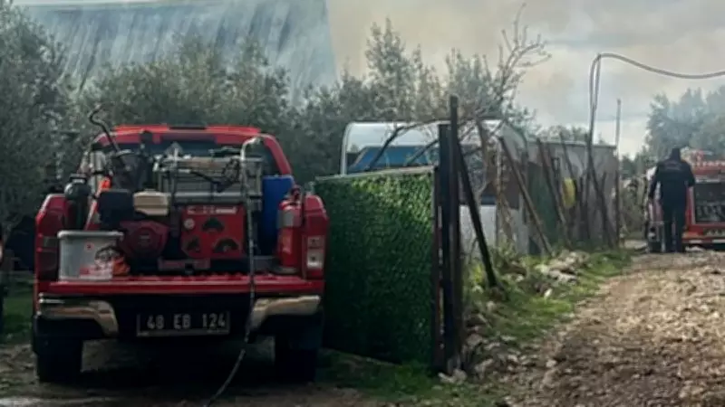 Fethiye'de Bungalovda Çıkan Yangın Kontrol Altına Alındı, Bina Kullanılamaz Hale Geldi