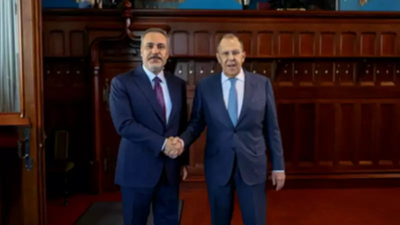 Fidan ve Lavrov Telefonda Görüştü: Bölgesel Savaşın Sona Ermesi İçin Adımlar Ele Alındı