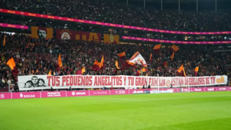 Galatasaray Taraftarından Duygusal Jest: Torreira İçin Özel Pankart