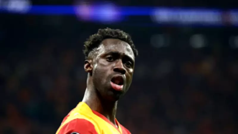 Galatasaray'ın Transfer Israrı Süredursun, Davinson'a Yeni Partner Aranıyor