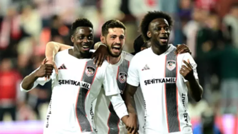 Gaziantep FK, Antalyaspor'u 4-1 Mağlup Etti: Goller İkinci Yarıda Geldi