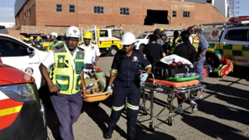 Güney Afrika'da İş Merkezi Çöktü: 6 Kişi Hayatını Kaybetti, 3 Kişi Aranıyor