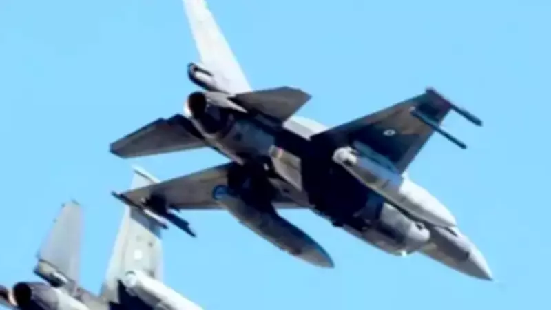 Güney Kıbrıs'ta Şüpheli Cisim Alarmı: F-16'lar Havalandı, ABD Büyükelçiliği Tedbir Aldı