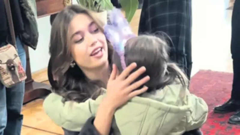 Güzel Yürekli Mavi Gözlü Afram'ın Hikayesi: Bir Köpeğin İnsanlara Dokunuşu