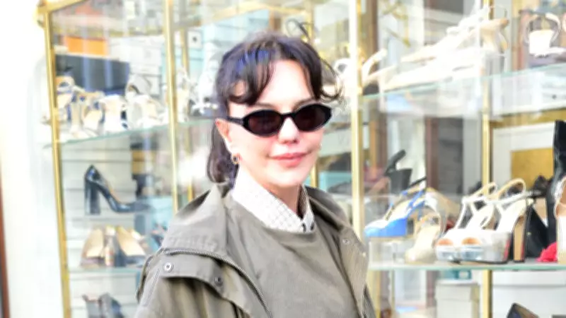 Hande Ataizi'den Sert Eleştiri: 'Kadın Oyuncular Kendine Bakmıyor'