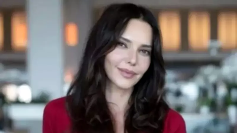 Hande Ataizi'nden Sert Eleştiri: 'Kadın Oyuncular Kendilerine Bakmıyor'