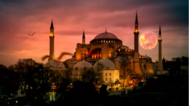 Hatay'da 2026 Ramazan Bayramı Namazı Saati Açıklandı: 20 Mart'ta Saat Kaçta?