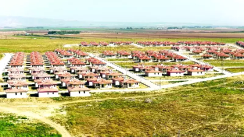 Hatay'da Deprem Sonrası İnşa Edilen 777 Köy Evi ile Yaşam Yeniden Canlanıyor